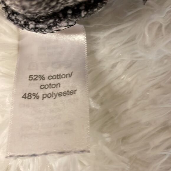 MAURICES three-quarter length top from size S - Picture 6 of 7